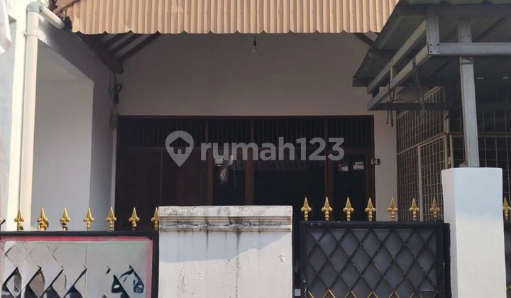 House LT 179 m² in Kayu Putih Near Rawamangun 2