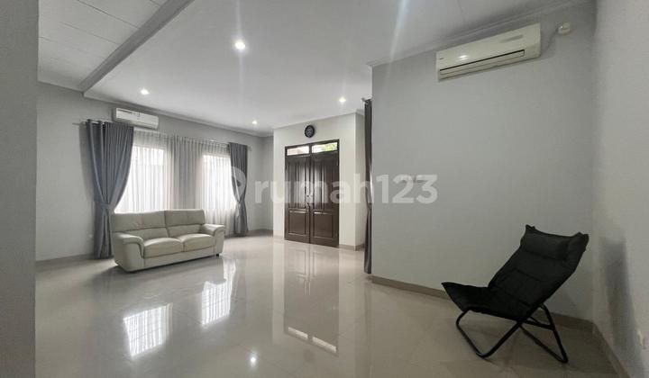Hot List!! Rumah LT 202 M² di Pondok Bambu 2