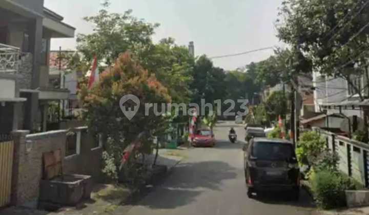 Rumah Asri di Komplek Ptb Pondok Kelapa 2
