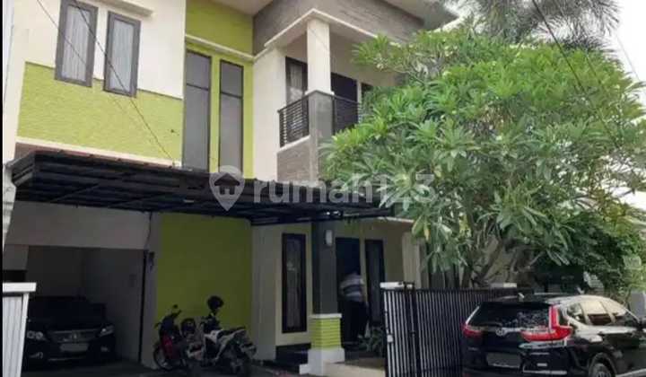 Rumah Cantik Asri di Rawamangun Rumah Cantik Asri di Rawamangun