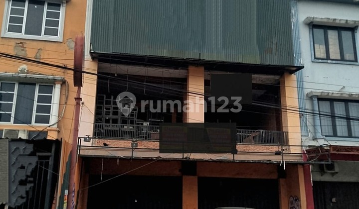 Ruko Strategis 3 Lantai di Jalan Raya Bintara - Perbatasan Pondok Kopi