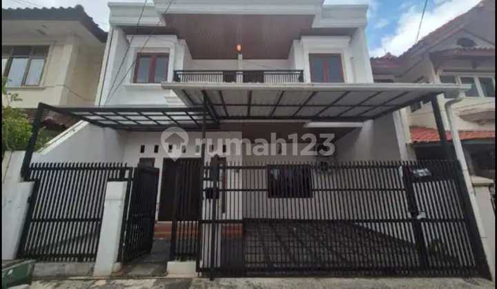 Rumah Cantik Luas Tanah 129 Meter di Rawamangun