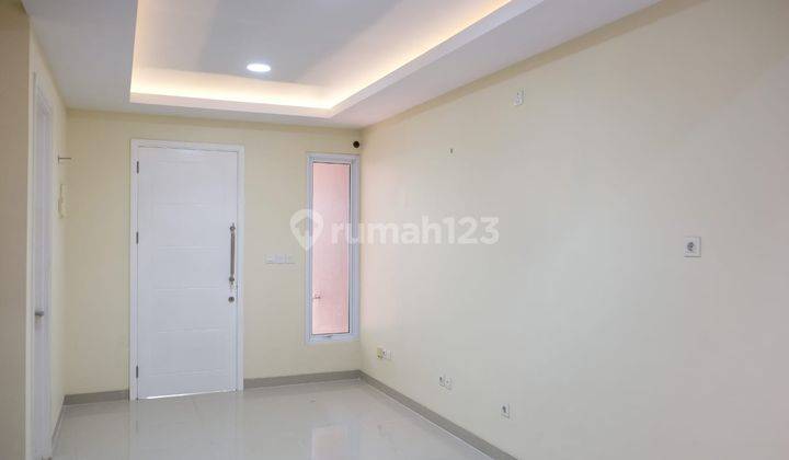 Rumah 2 Lantai Bagus Semi Furnished di Karelia Gd. Serpong 3