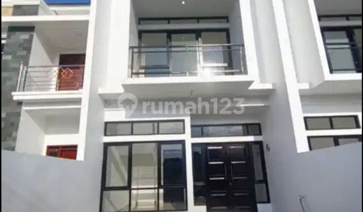 For Sale New 2-Story House in Cisaranten Kulon, Arcamanik, Bandung 2