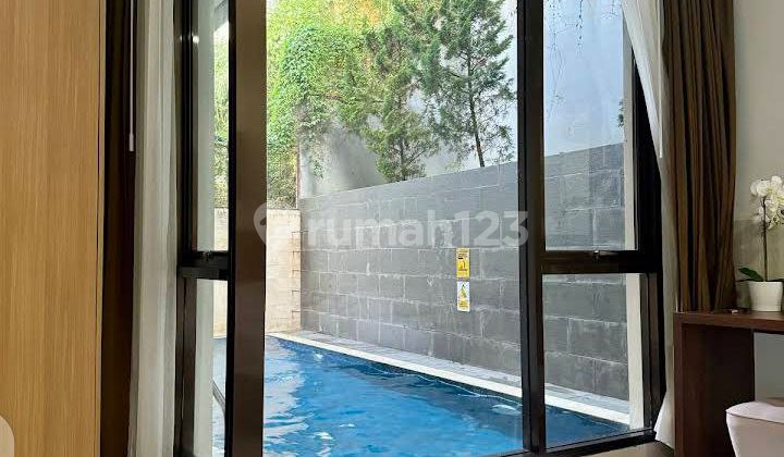 For Sale: Luxury House with Private Swimming Pool in Dago Pakar Resort, Bandung 2