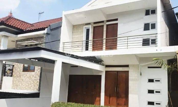 Dijual Rumah 3 Lantai Full Furnished Di Sunrise Hill Residence Sindanglaya Bandung 1
