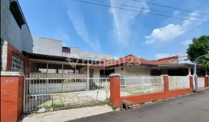 Dijual Rumah untuk Bahan Kosan di Gegerkalong Bandung 1