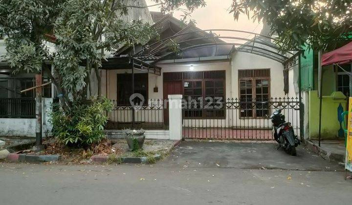 Rumah Terawat Cocok Untuk Rumah Tinggal Ataupun Usaha Di Mainroad Kalijati Antapani Bandung 1