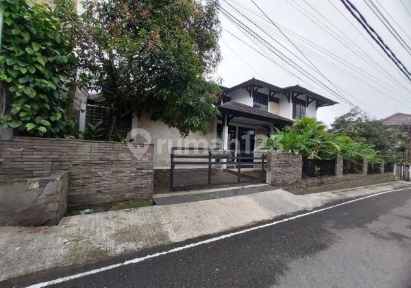 Dijual Rumah Siap Huni 2 Lantai Di Cigadung Dago Bandung 2