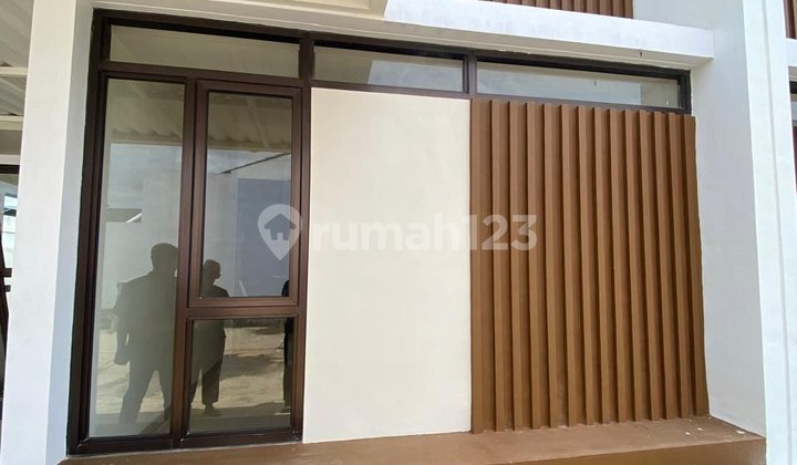 Dijual Rumah Siap Huni Di Cluster Padmagriya 2