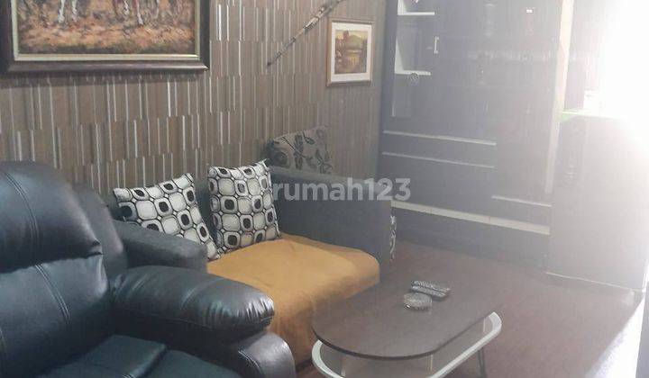 ruang tamu apartemen gateway ahmad yani cicadas