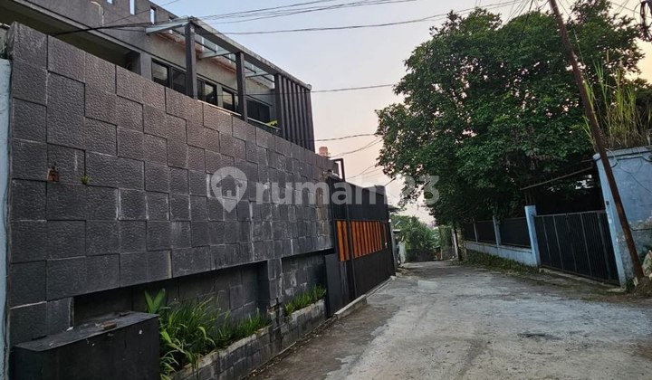 Minimalist Furnished House Ready to Occupy in Geger Kalong, Bandung 2