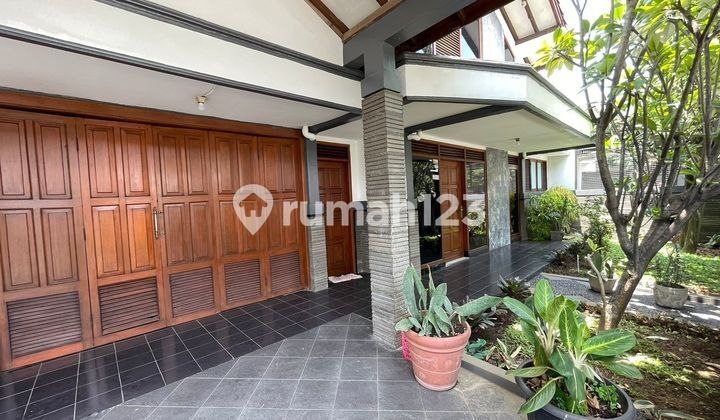 For Sale Well-Maintained Ready-to-Occupy House in Suryalaya Buahbatu Bandung