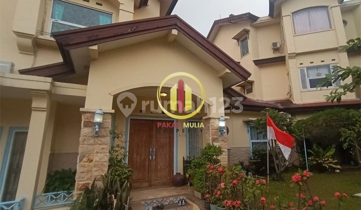 For Sale Luxurious Move-In Ready House in Alamanda Complex Tubagus Ismail Dago Bandung 2