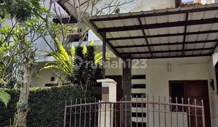 Dijual Rumah Siap Huni Di Komplek Elite Setra Duta Bandung