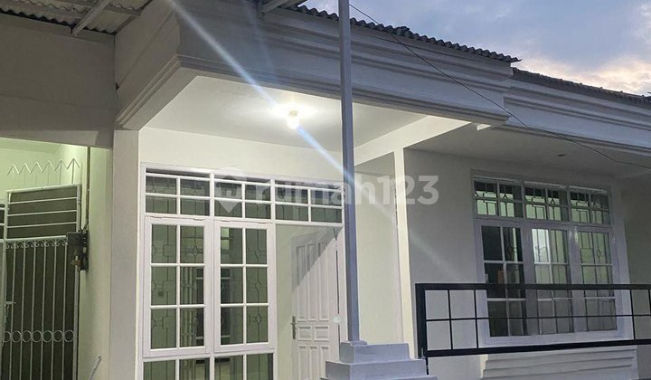 For Sale Newly Renovated 2-Story House Ready to Occupy in Margacinta Logam, Bandung 2