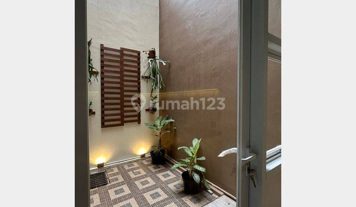 backyard dijual rumah full furnished cluster