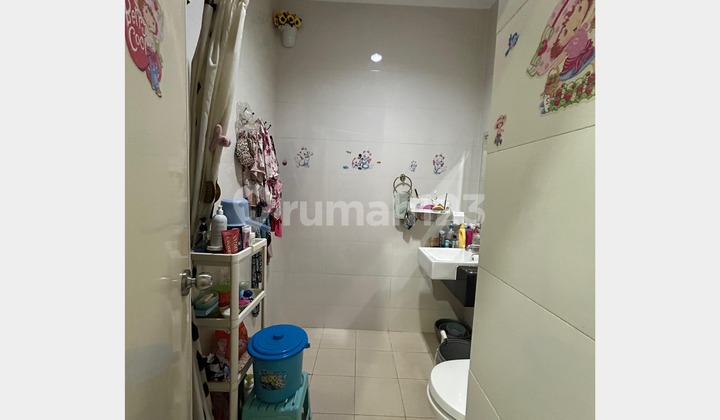 kamar mandi dijual rumah cantik dan terawat