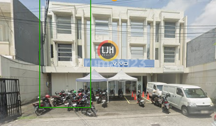 Shop for Rent in the City Center of Semarang, Brumbungan 1