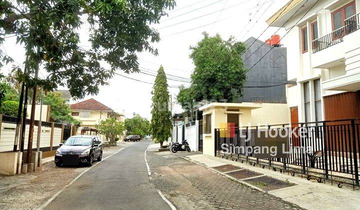 Dijual Rumah Kost Tengah Kota Halmahera, Semarang Timur 11.687 ivn  2