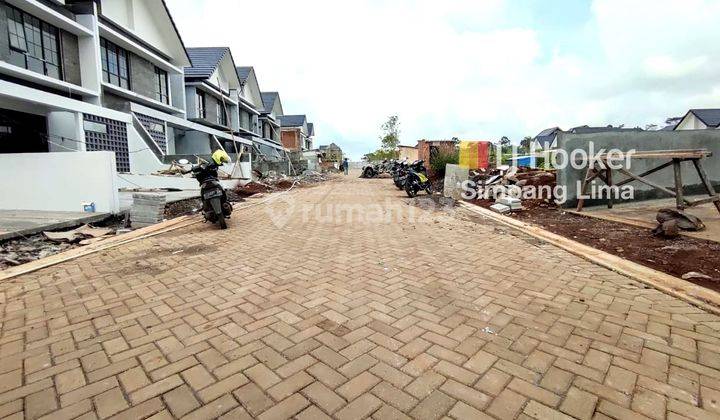 Rumah Cantik Minimalis Modern Lingkungan Sejuk Bsb Mijen 11.958 lis  2