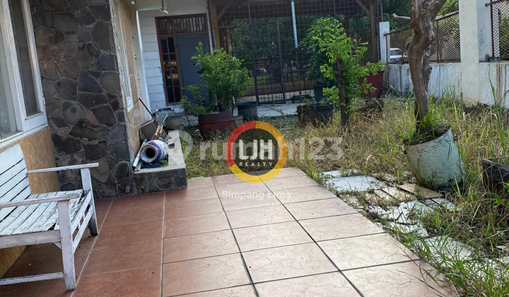 Dijual Rumah strategis SHM Peterongan, Semarang 2