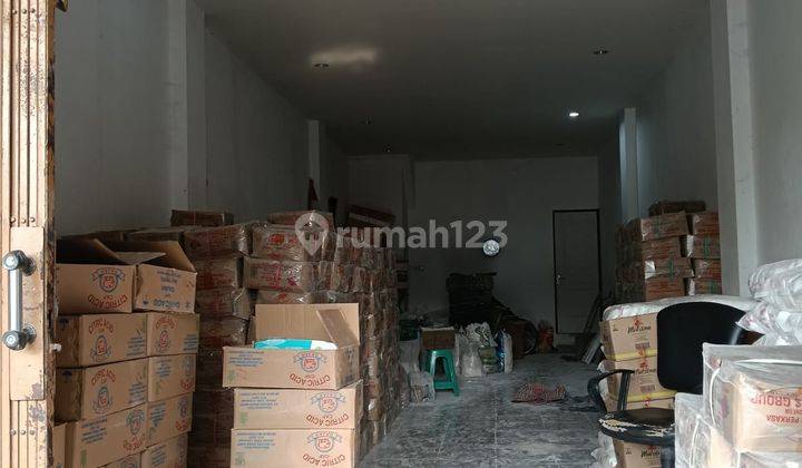 Ruko Tengah Kota Semarang Strategis Siap Pakai Dijual di Jalan Roda Mas, Tanah Mas, Semarang Utara 12.206 AUD  2