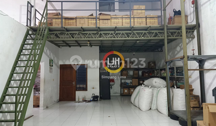 Dijual rumah LT 192 LB 100, Bugangan, Kec. semarang 2