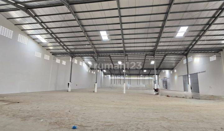 DI SEWAKAN GUDANG BARU DI KAWASAN INDUSTRI CANDI - SEMARANG BARAT (12.273-LIS)