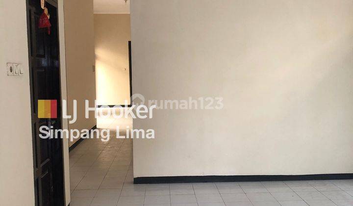 Rumah Dijual tengah kota Semarang 3KT di Pekunden , Semarang