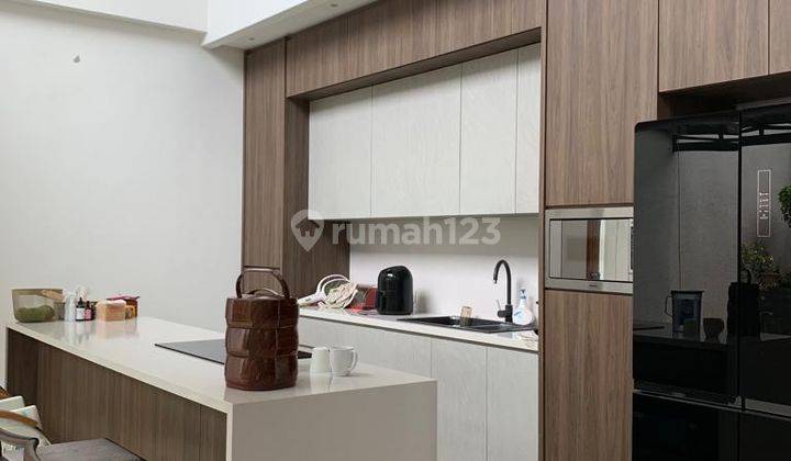 Rumah 2 Lantai Bagus Unfurnished di Pratista Taman Sakura , Bandung 2