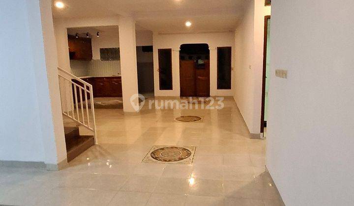 Rumah cantik siap huni Kalimalang 1