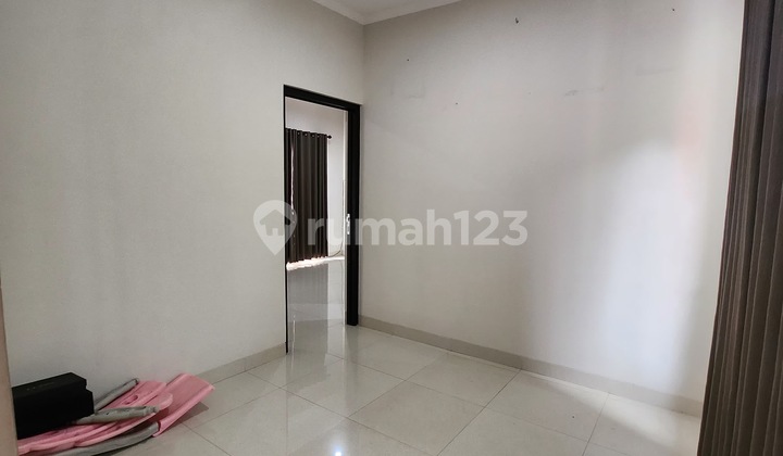 Dijual Rumah Bagus Siap Huni di Perumahan Royal Oak Jatiraden Bekasi 2