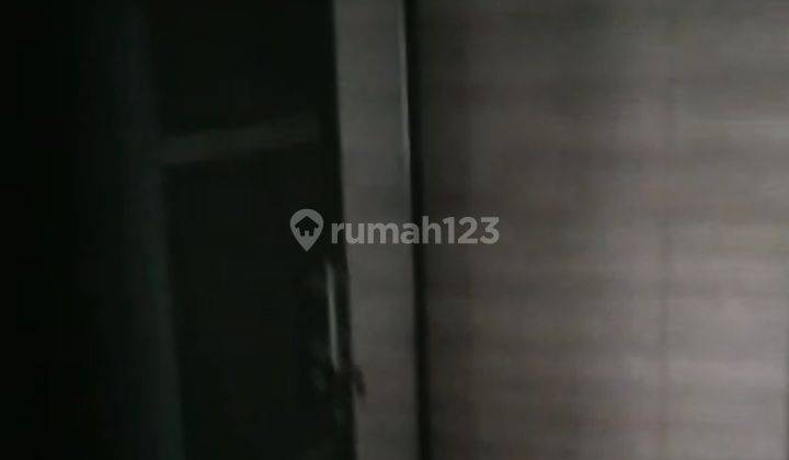 Apartemen di tengah kota 6