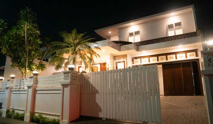 For Sale Fully Renovated Luxury House with Pool in Kebagusan, South Jakarta.