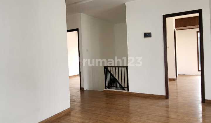 Rumah Bagus ada Pool (SHM) 2 Lantai di Cluster Fiore Bintaro Tangerang Selatan 2