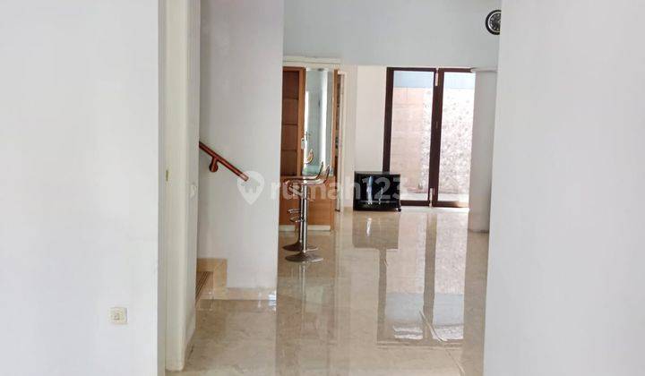 Disewakan Rumah Bonus AC Siap Huni di BSD Puspitaloka BSD Tangerang 2