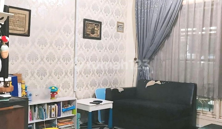 For Sale Ready-to-Live-in House in Bintaro Sector 9 South Tangerang