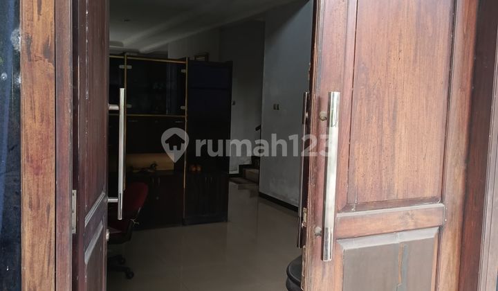 Rumah Siap Huni Cocok untuk Usaha Pinggir Jalan Besar BSD Nusaloka Tangerang Rumah Siap Huni Cocok untuk Usaha Pinggir Jalan Besar BSD Nusaloka Tangerang