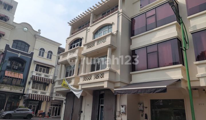 For Rent: Permata Senayan Connected Shop House (4.5 Floors) Furnished in Patal Senayan, South Jakarta