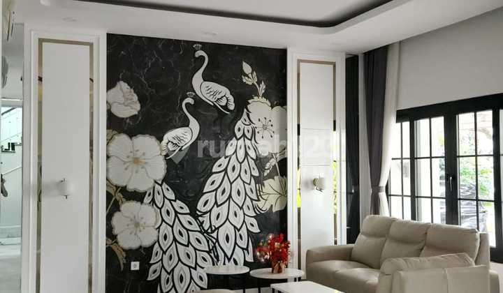 Rumah Premium Ada Ruang Karaoke Dekat Binus Alam Sutera