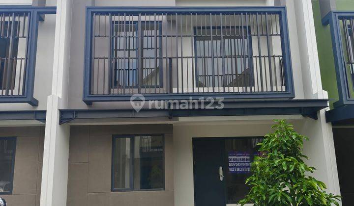 Rumah Baru 3 Lantai Cluster Leonora, Gading Serpong Type premium Attic 2 1