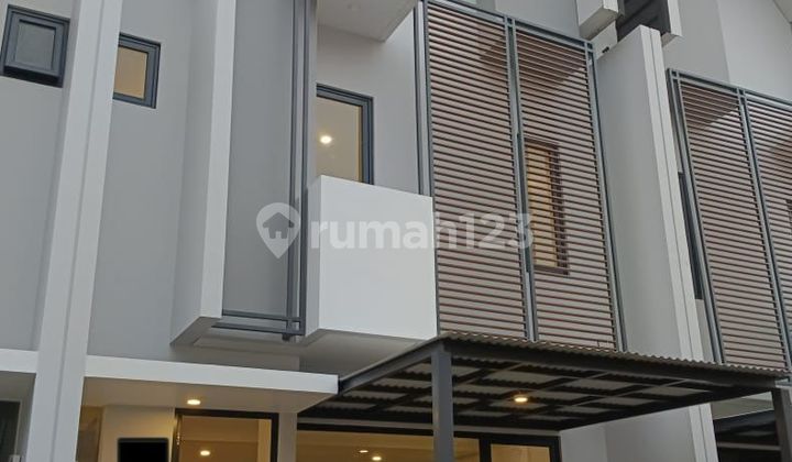 FOR SALE Rumah Flat Milenial Siap Huni Cluster Myza BSD City Tangerang FOR SALE Rumah Flat Milenial Siap Huni Cluster Myza BSD City Tangerang