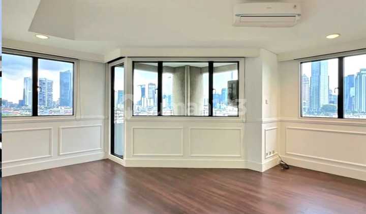 Dijual Apartment Setiabudi, 3 BR Bagus Semi Furnished View City (Sudirman)Jakarta Selatan
