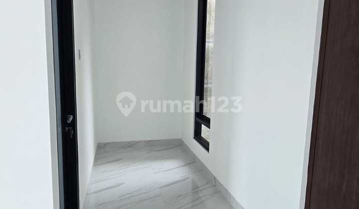 Dijual Rumah Brand New (7x18) Taman Villa Meruya Jakarta Barat 2