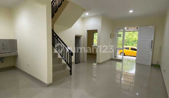 Dijual Rumah Rapih Full Renovasi Centro Michelia, Gading Serpong