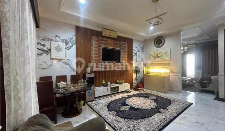 Dijual Rumah Mewah Full Furnished - Kelapa Dua, Karawaci 1