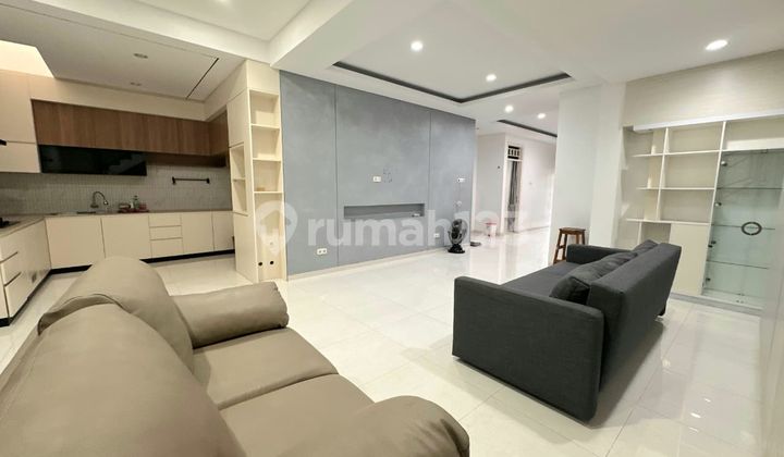 Dijual Rumah Villa Pamulang - Semi Furnished Full Renovasi Siap Huni