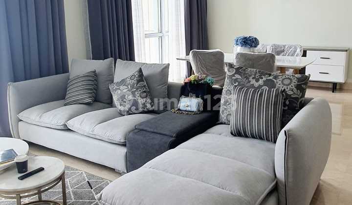 For Rent 2BR Furnished Apartment with Private Lift at Pakubuwono Redwood Tower South Jakarta