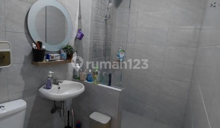 Fully Furnished House at Riverside Golf Hill Cimanggis 2